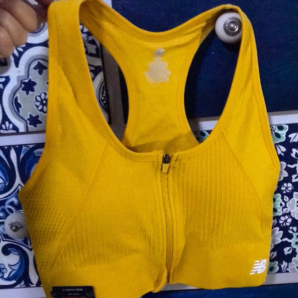NEW BALANCE YELLOW SPORTS BRA LARGE